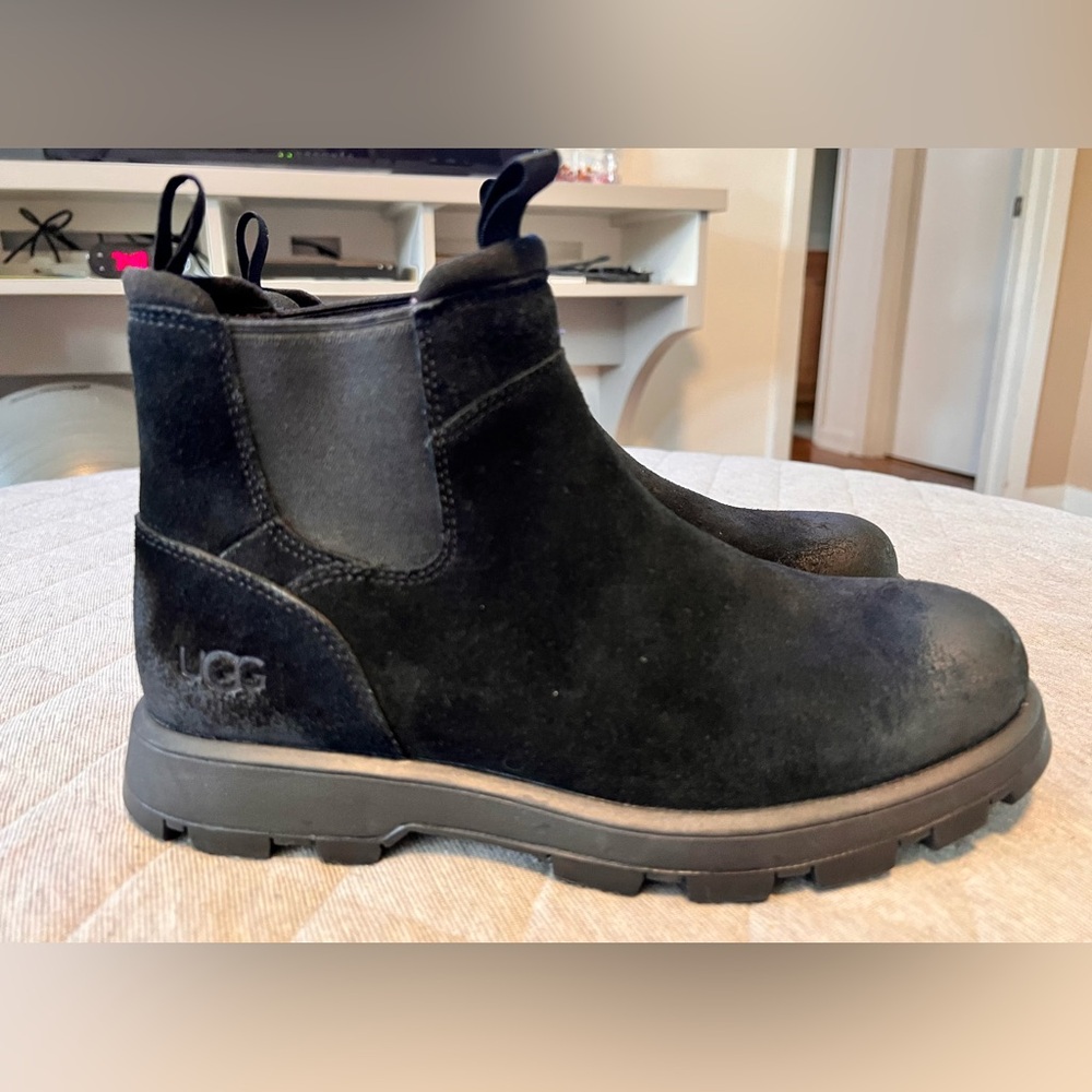 NWOT UGG Sz 40 M7 W9 Black Waterproof Suede Sherpa Hillmont Chelsea Ankle Boots - Picture 13 of 15